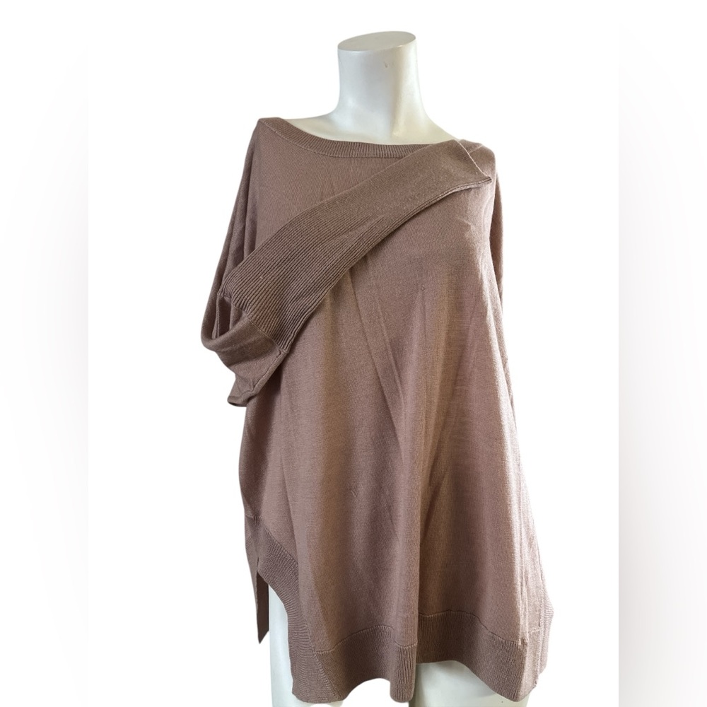 Absolutely beautiful Valette blush pink oversized lightweight sweater